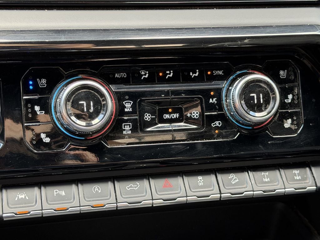 2024 GMC Sierra 1500 4WD Crew Cab Short Box AT4X