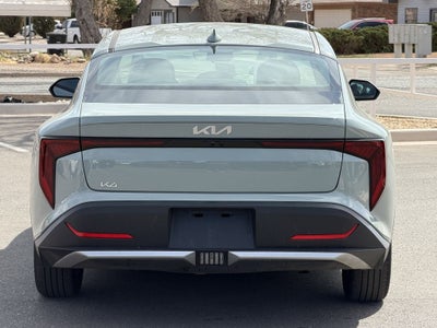 2025 Kia K4 LXS