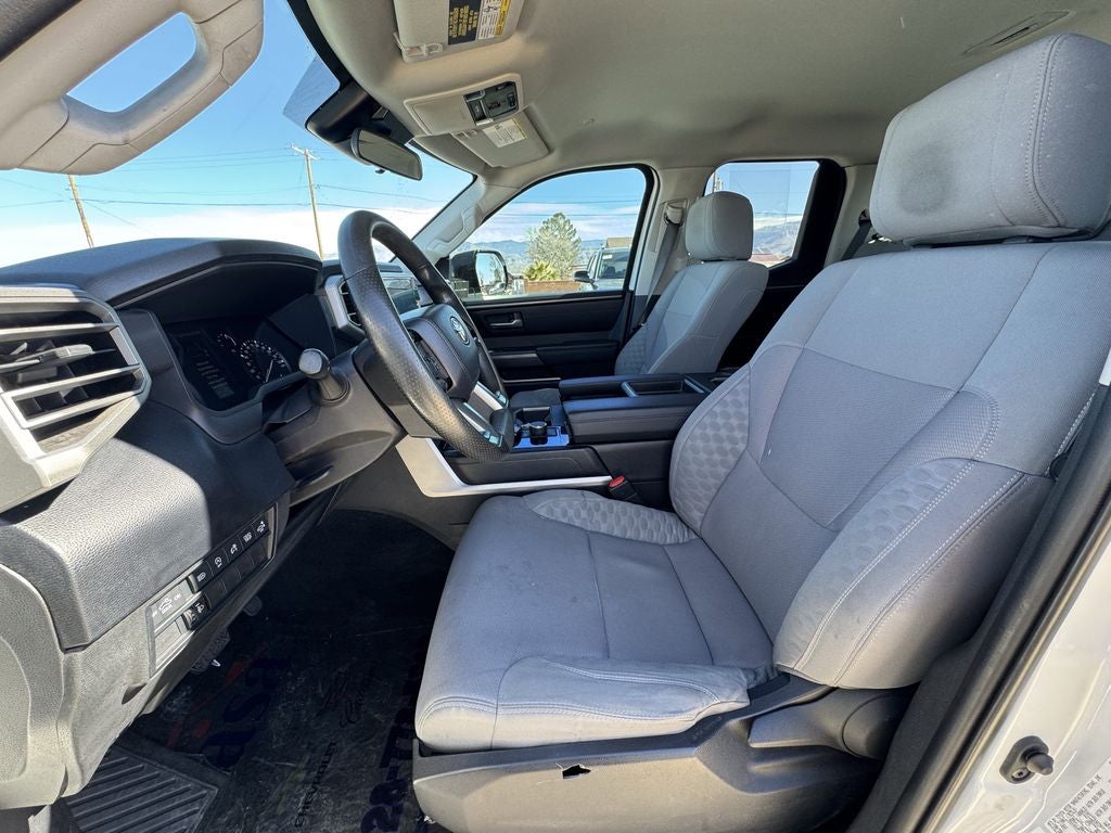 2022 Toyota Tundra SR5