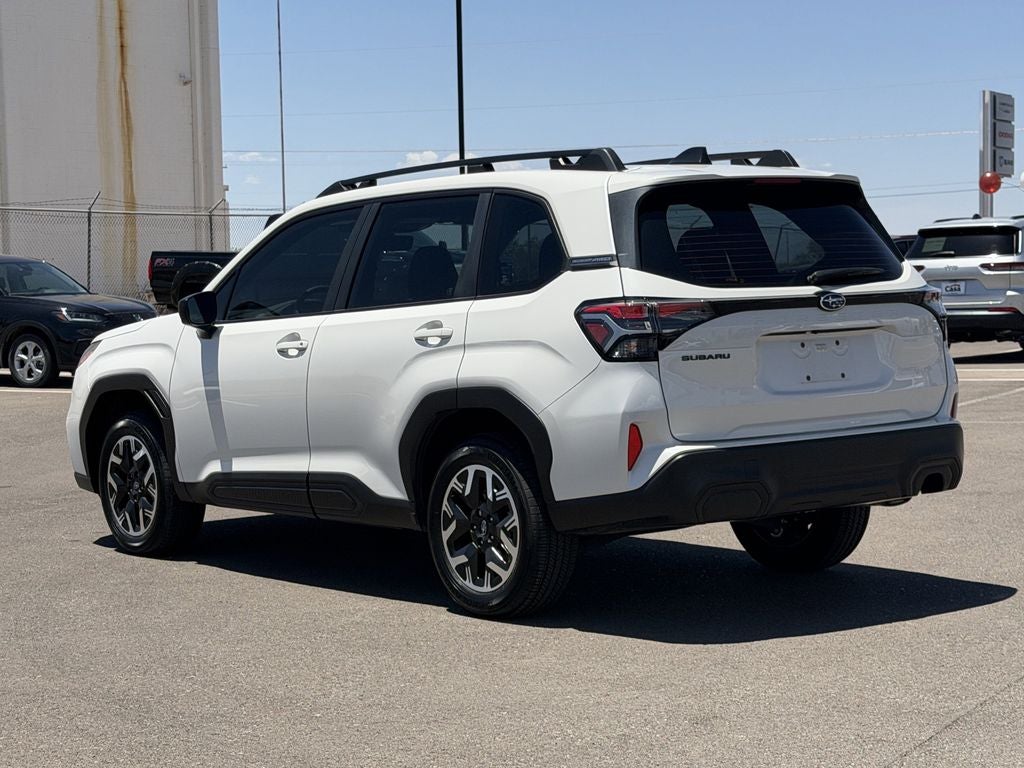 2025 Subaru Forester Base