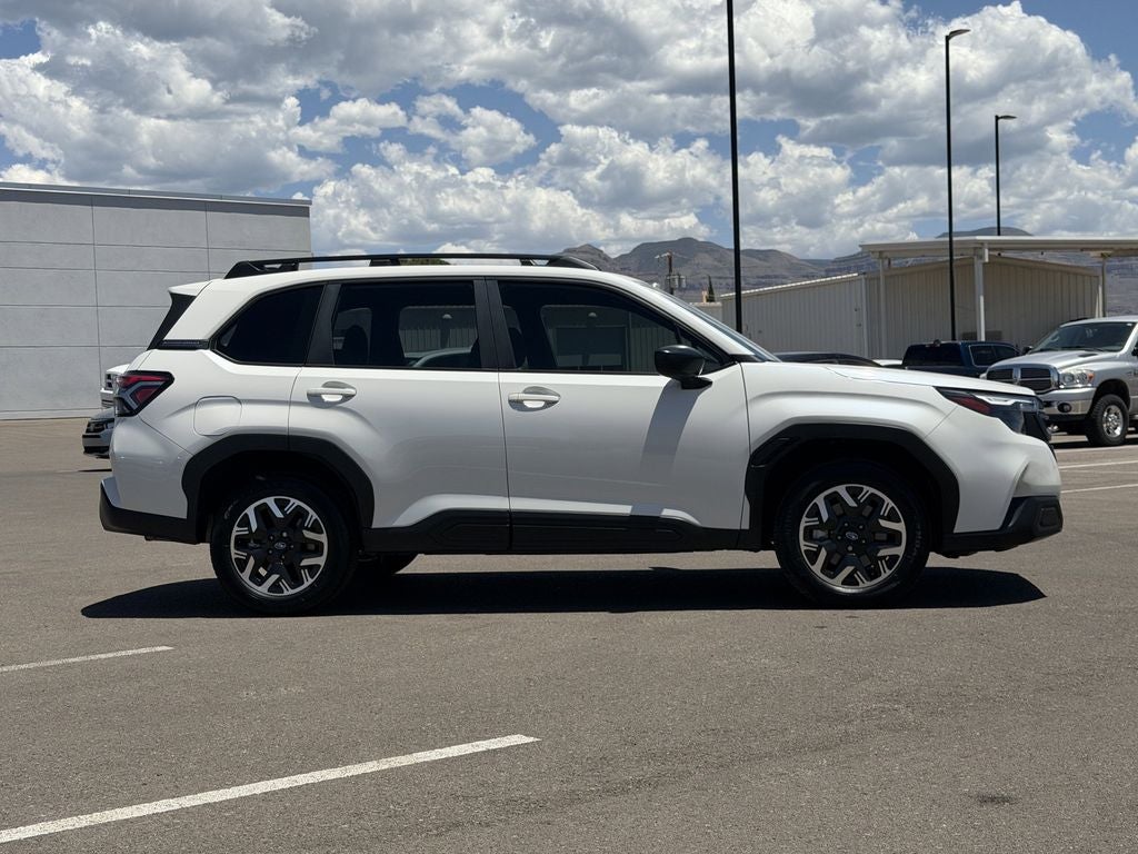 2025 Subaru Forester Base