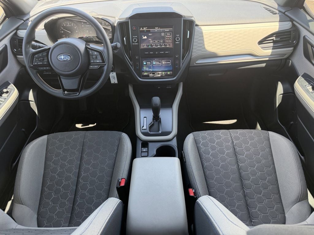 2025 Subaru Forester Base