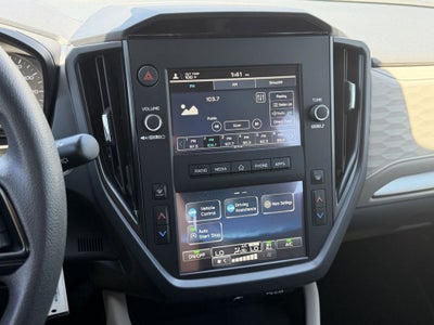 2025 Subaru Forester Base