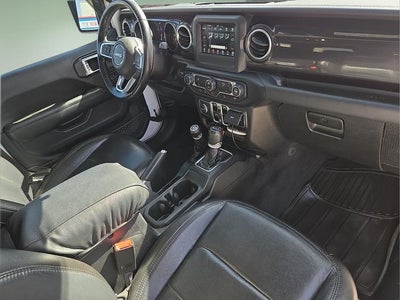 2021 Jeep Wrangler Unlimited Sahara Altitude