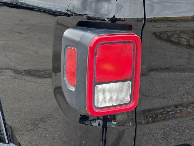 2022 Jeep Gladiator Willys
