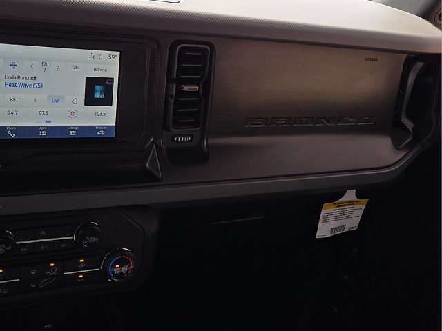 2023 Ford Bronco Base