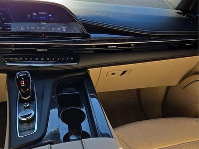 2023 Cadillac Escalade Premium Luxury