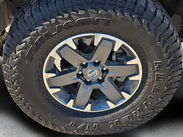 2014 Nissan Frontier Desert Runner