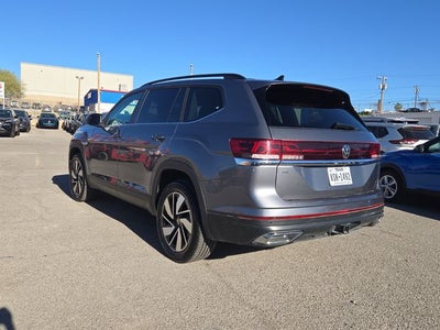 2025 Volkswagen Atlas 2.0T SE w/Technology