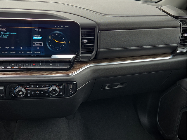 2025 Chevrolet Silverado 1500 LT LT1