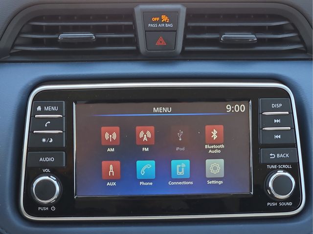 2025 Nissan Versa 1.6 SV