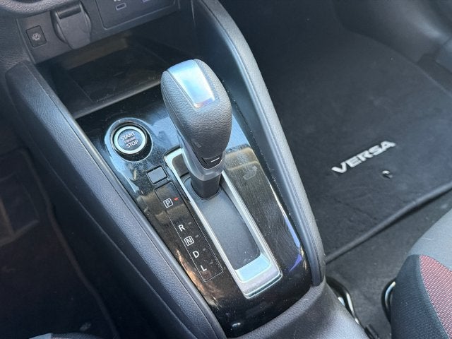 2023 Nissan Versa 1.6 SR