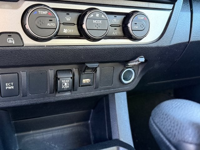 2022 Toyota Tacoma SR5 V6