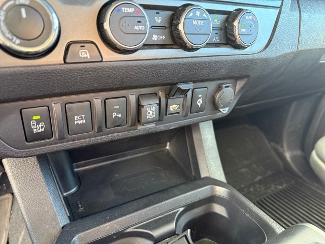 2023 Toyota Tacoma SR V6