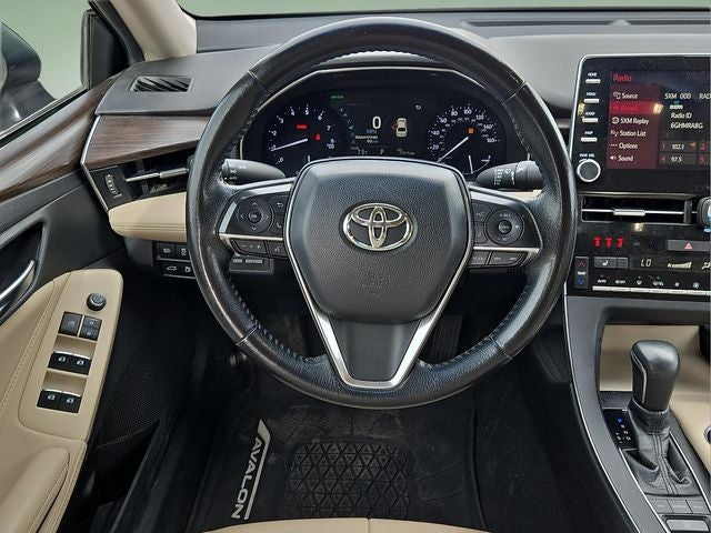 2019 Toyota Avalon XLE