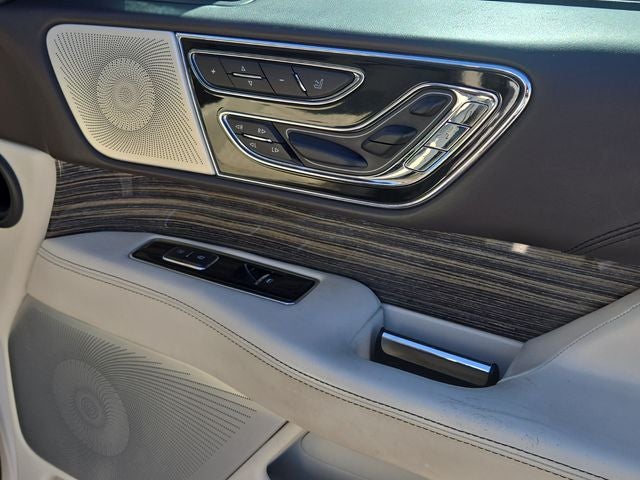 2019 Lincoln Navigator Black Label