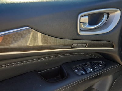 2020 INFINITI QX60 LUXE