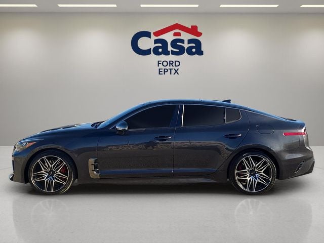 2022 Kia Stinger GT1