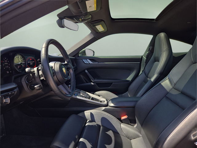 2020 Porsche 911 Carrera