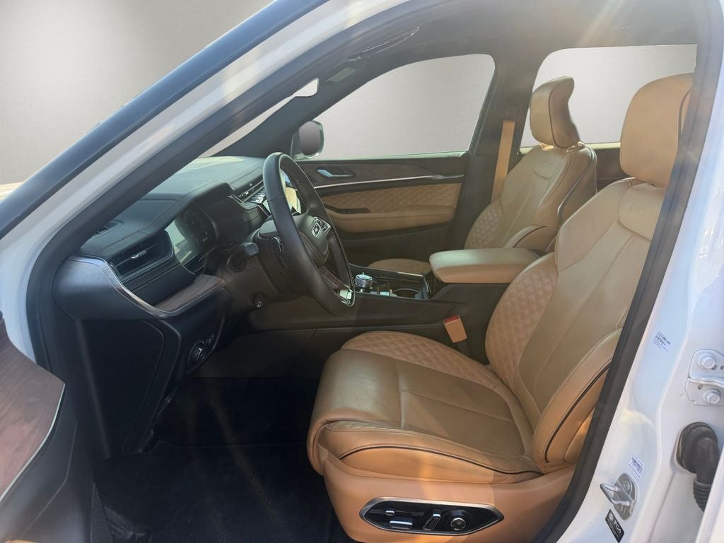 2025 Jeep Grand Cherokee L Summit