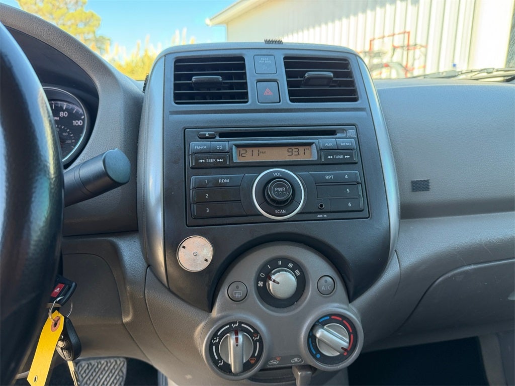 2013 Nissan Versa 1.6 SV