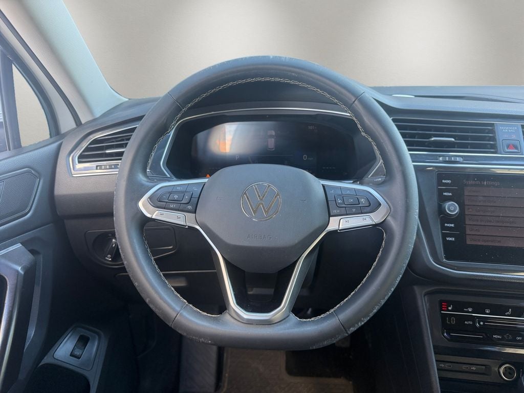 2023 Volkswagen Tiguan 2.0T SE