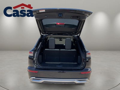 2025 Mitsubishi Outlander Base