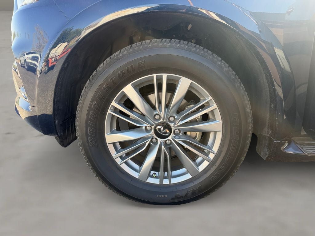 2024 INFINITI QX80 LUXE