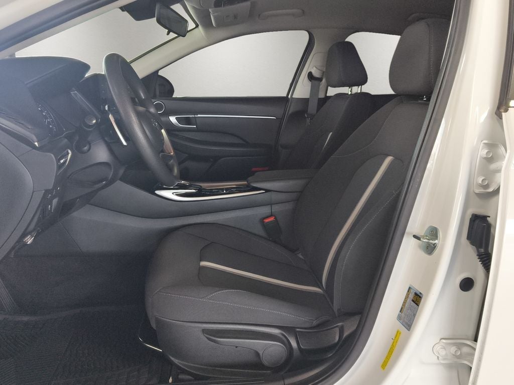 2022 Hyundai Sonata Hybrid Blue