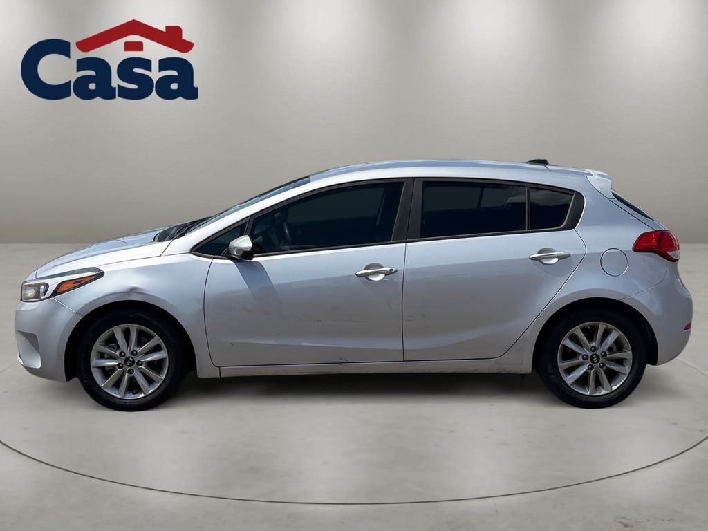 2017 Kia Forte5 LX
