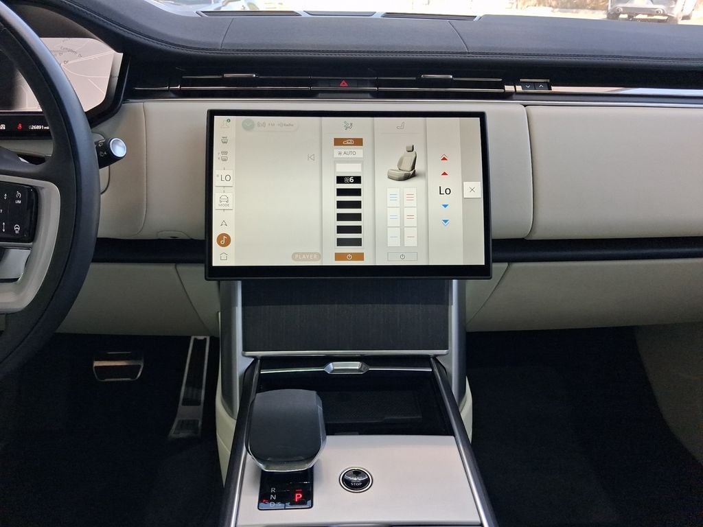 2024 Land Rover Range Rover SE