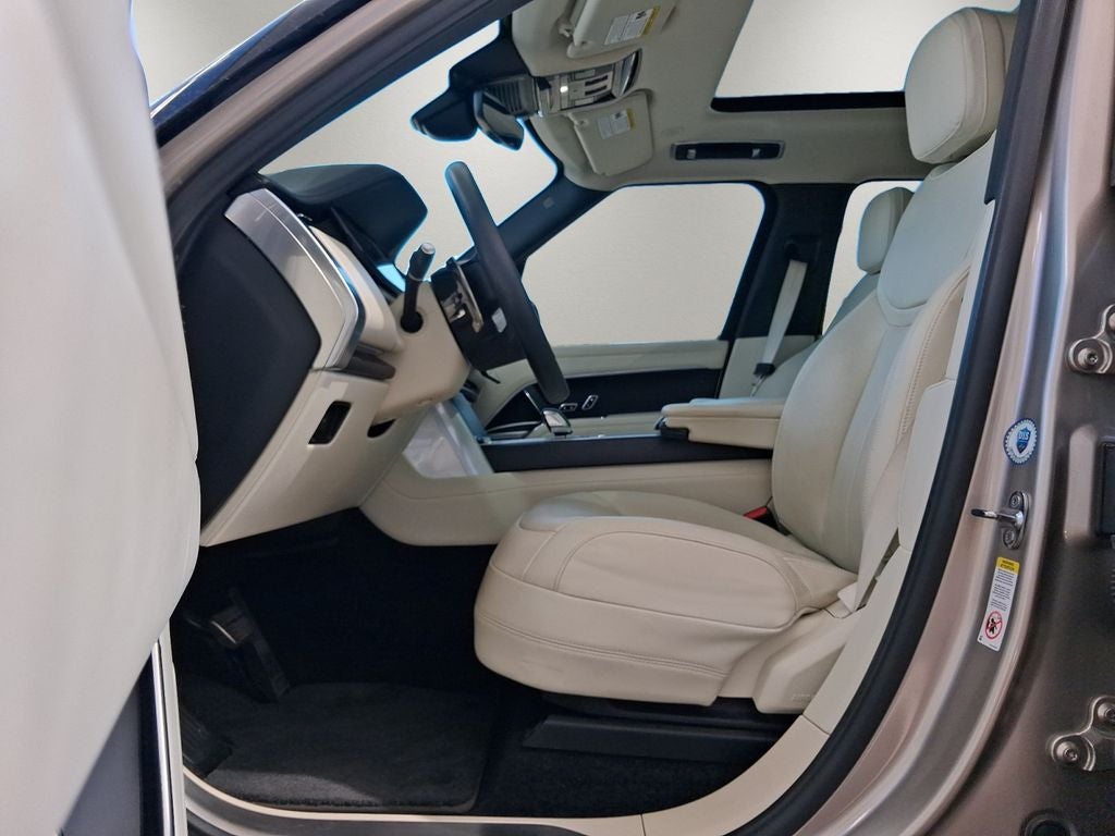 2024 Land Rover Range Rover SE