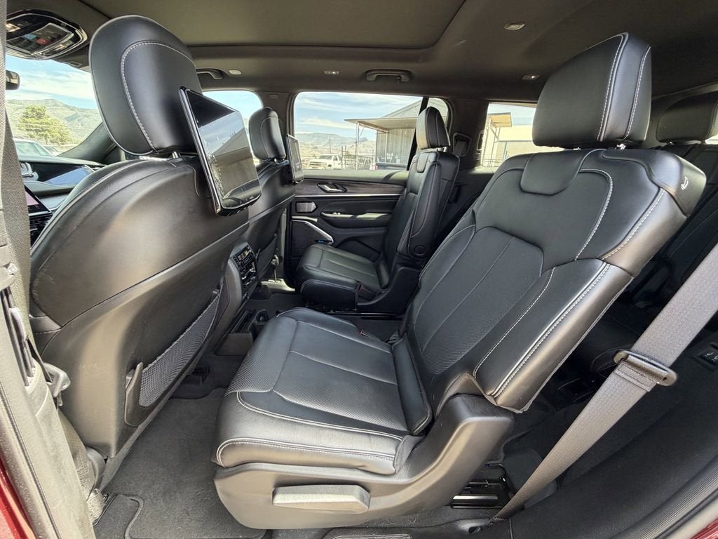 2023 Jeep Grand Cherokee L Overland