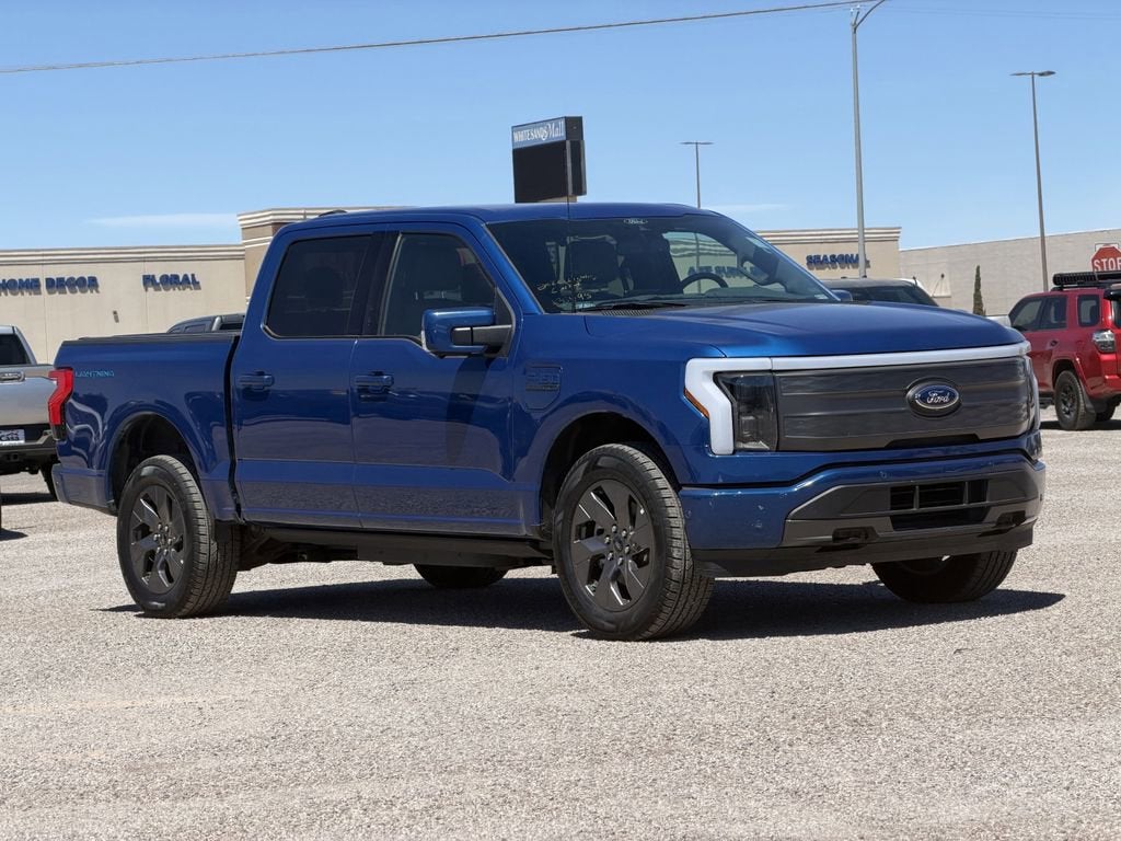 2022 Ford F-150 Lightning Pro