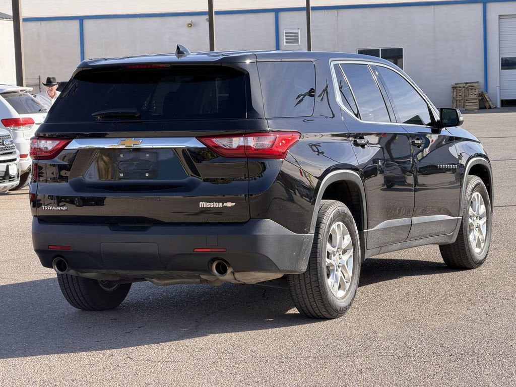 2021 Chevrolet Traverse LS