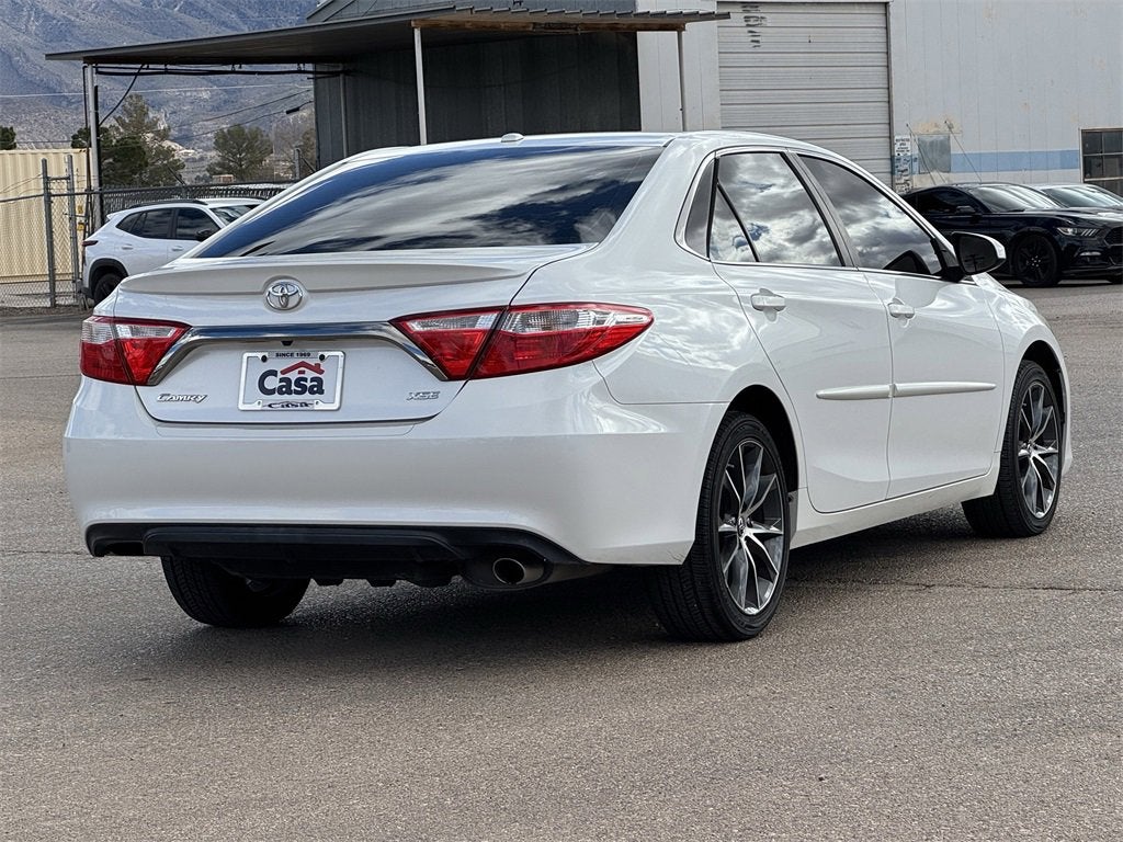 2016 Toyota Camry XLE