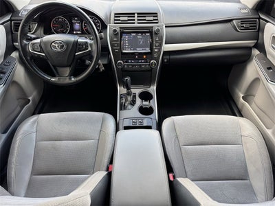 2016 Toyota Camry XLE