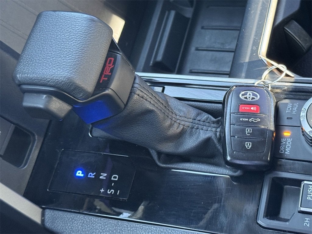 2023 Toyota Tundra 4WD SR5