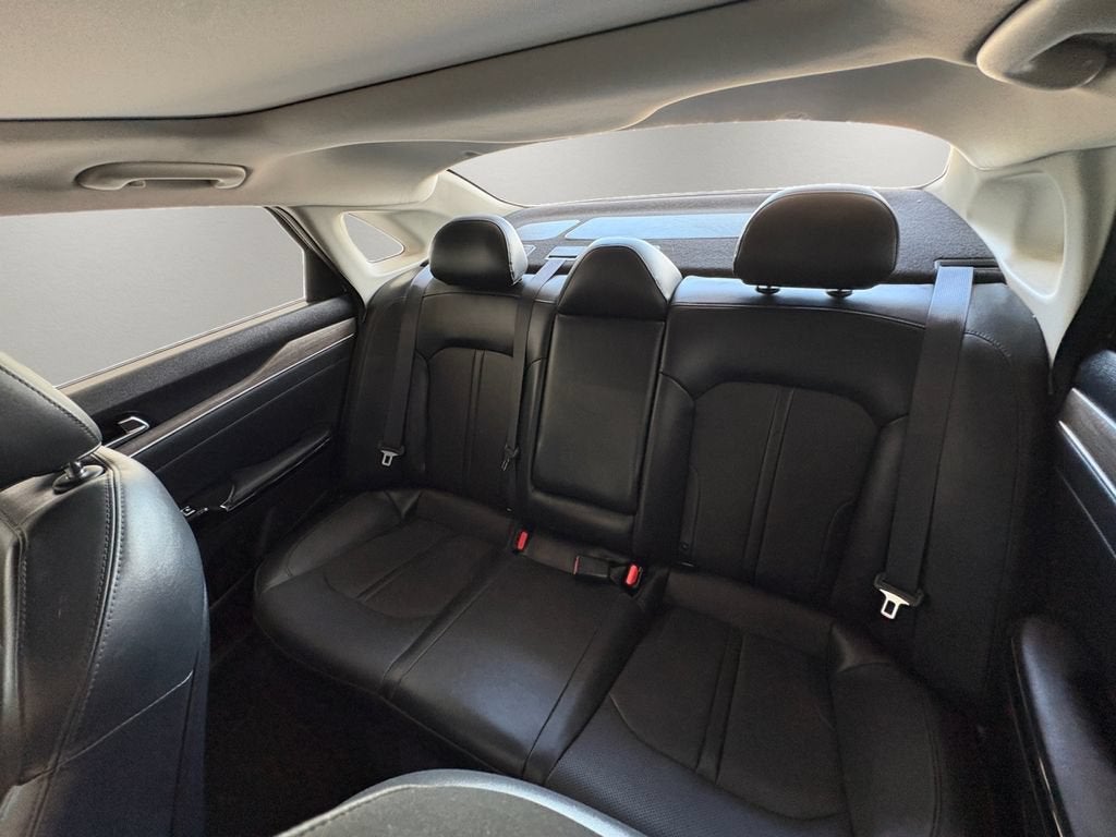 2022 Kia K5 EX