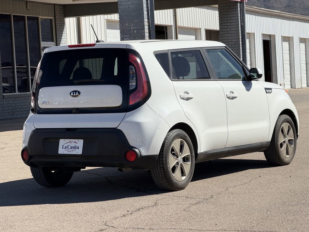 2016 Kia Soul Base